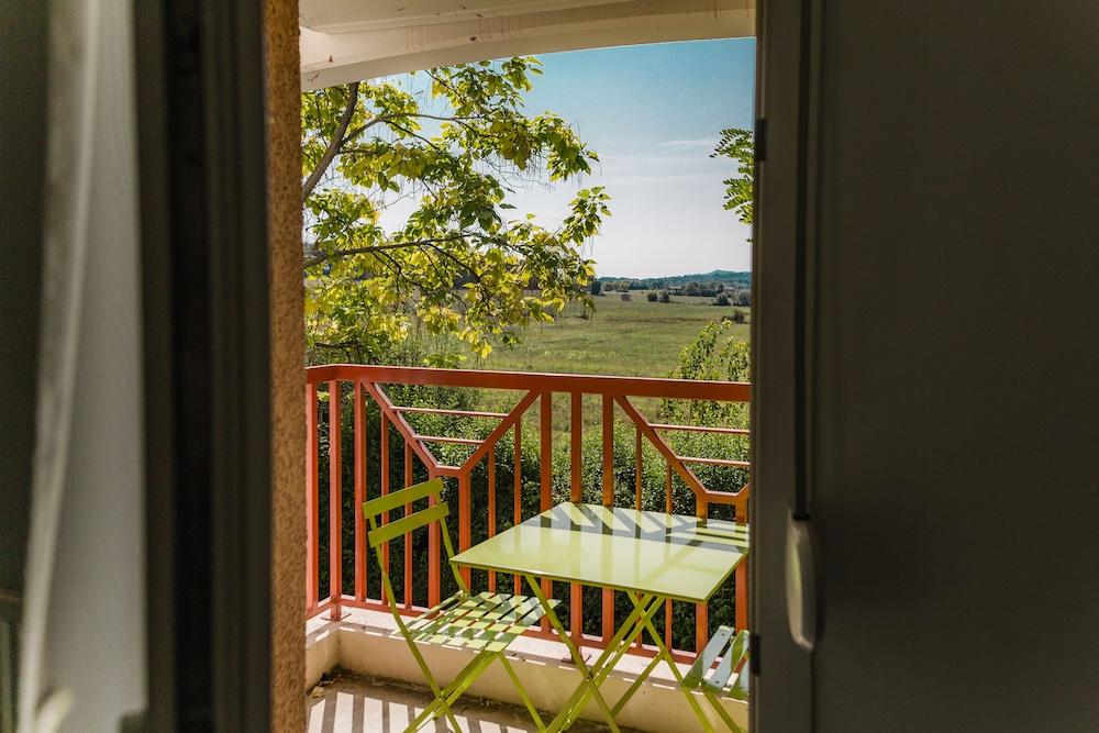 Garden & City Aix En Provence - Puyricard Aix-en-Provence Exterior photo